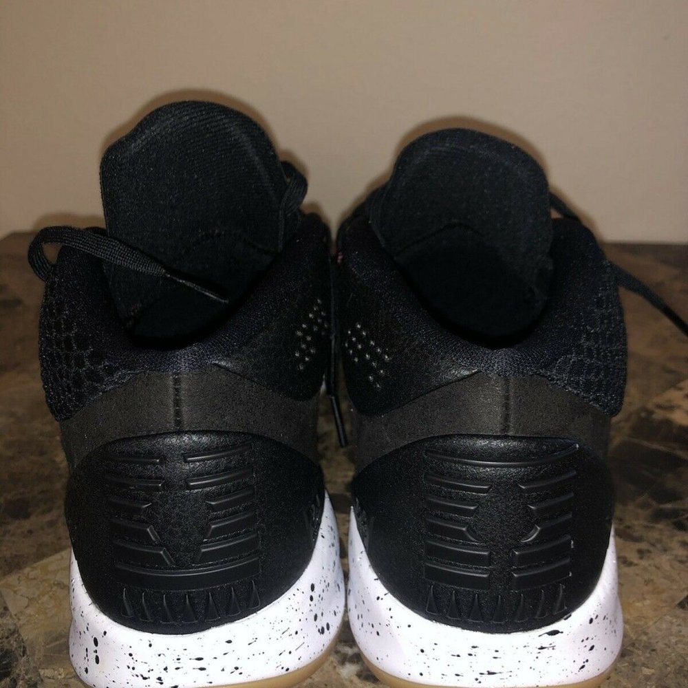 Nike Kobe Bryant AD Mid Genesis Black Gum Basketball Shoes Men US 7.5 922482-006 - Picture 2 of 8